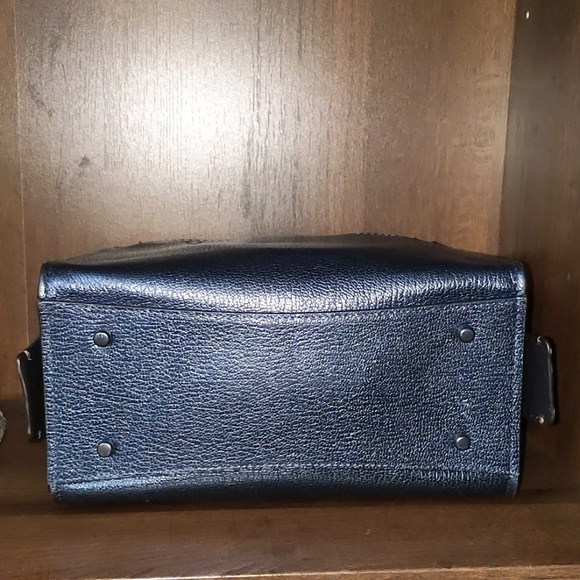 Rogue 25 NWT. - Picture 6 of 6